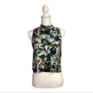 Topshop sleeveless crop shirt size 6